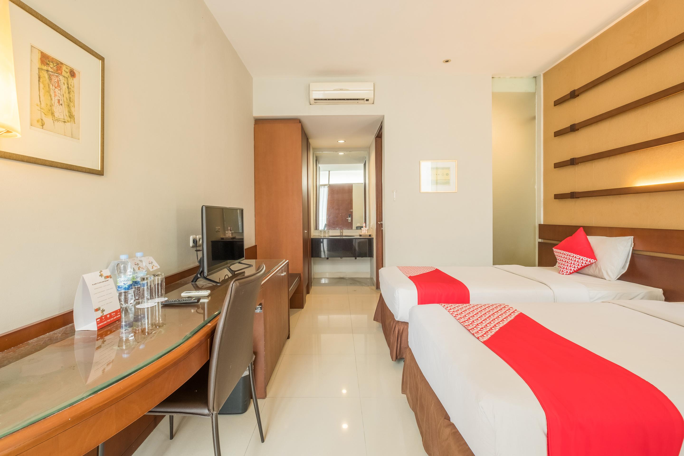 Motel Capital O 874 Nyland Pasteur 3*