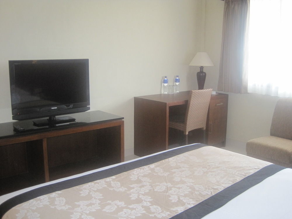 Capital O 874 Nyland Pasteur 3* Bandung
